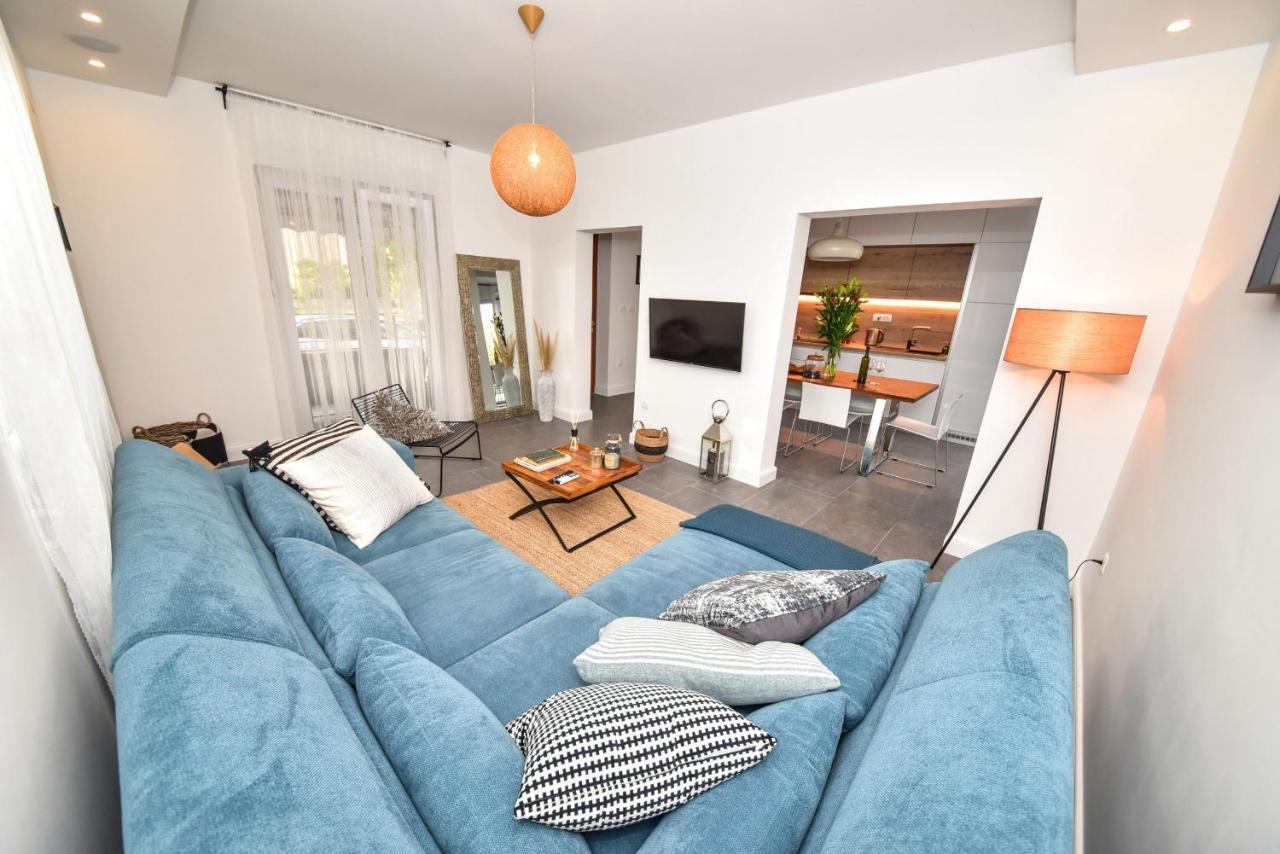 Villa Teuta Zadarvillas ภายนอก รูปภาพ